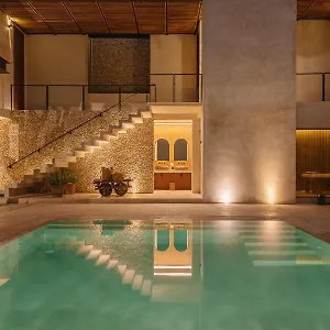 Decu Downtown 5* Mérida